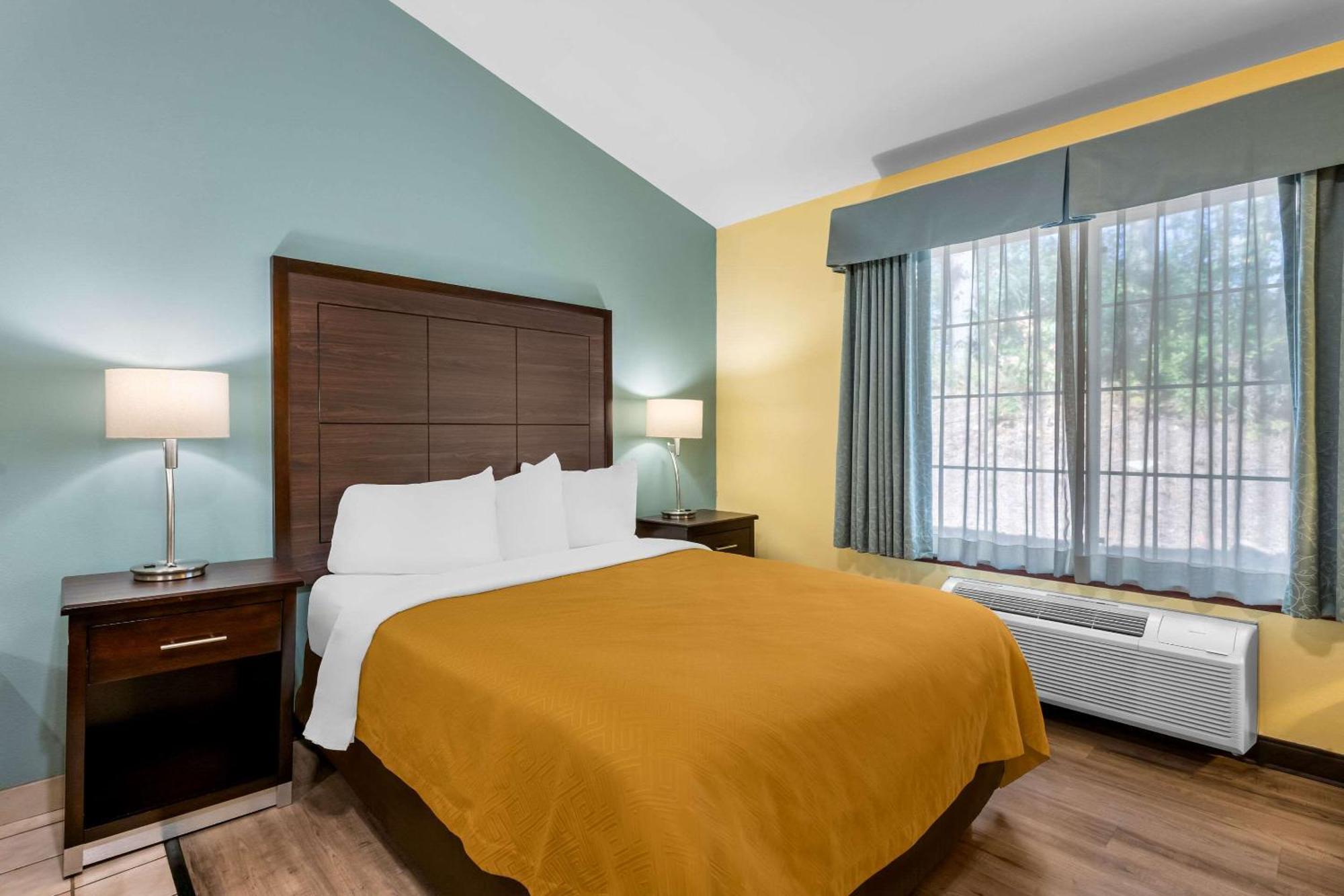 Econo Lodge Inn & Suites Eau Claire Ngoại thất bức ảnh