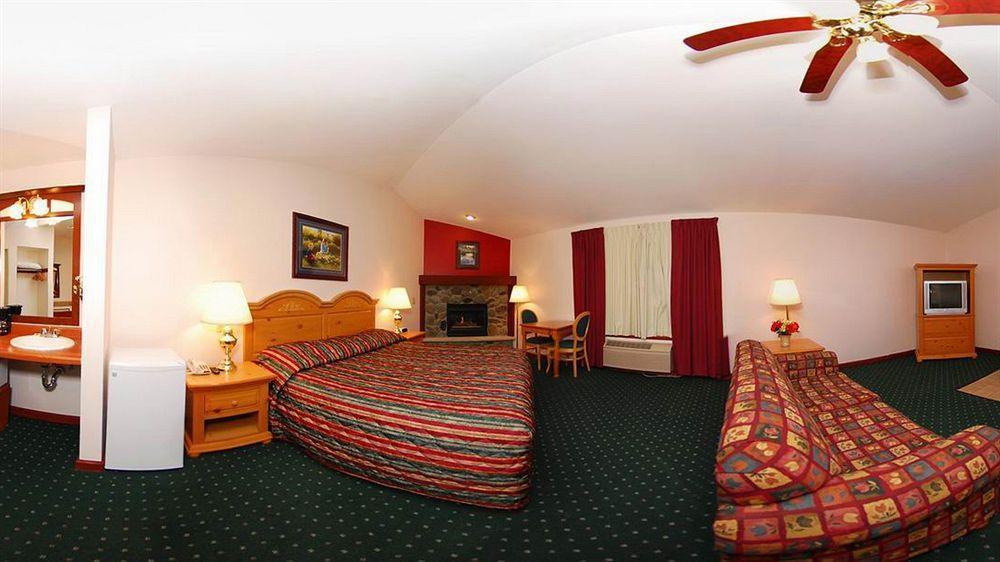 Econo Lodge Inn & Suites Eau Claire Ngoại thất bức ảnh