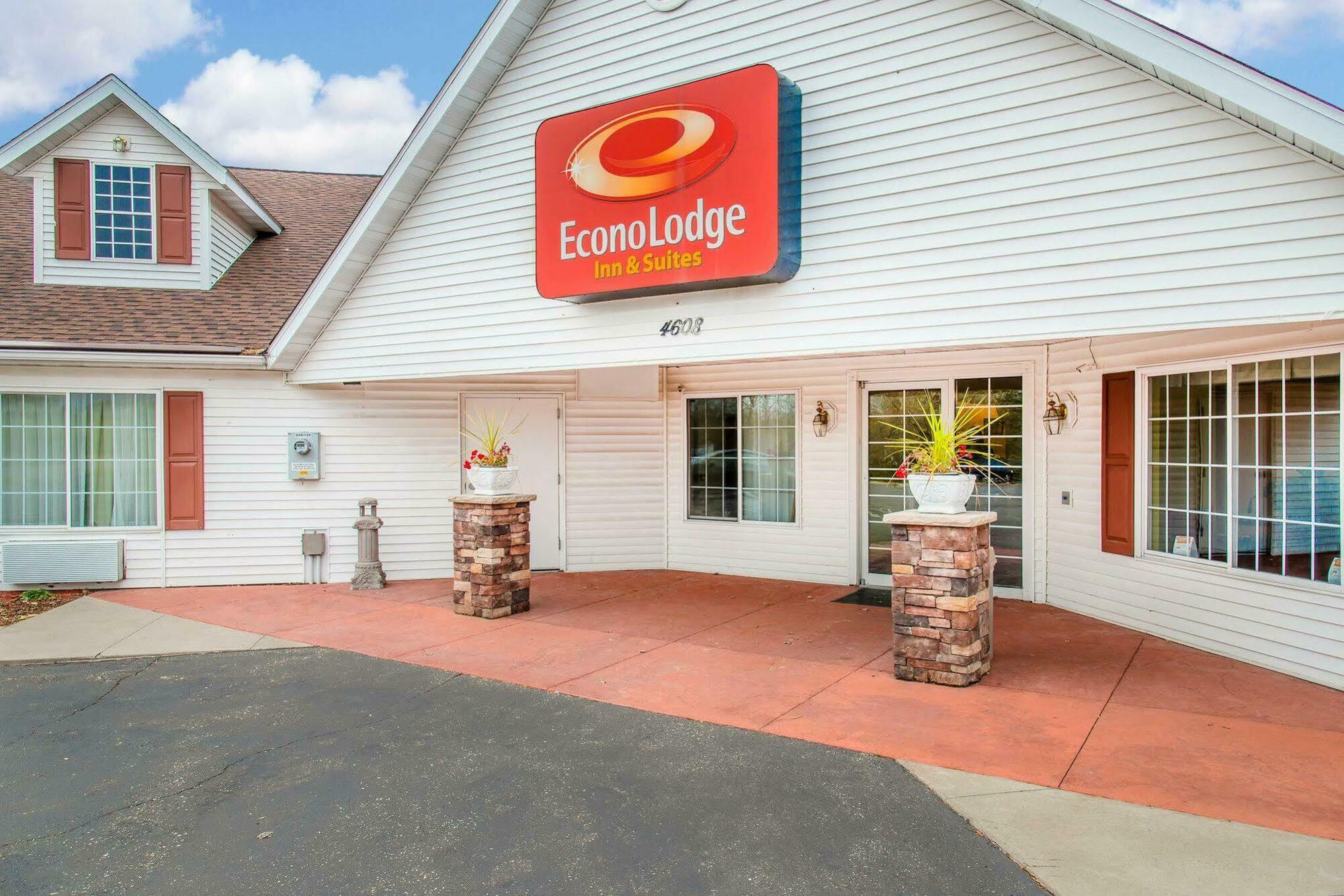 Econo Lodge Inn & Suites Eau Claire Ngoại thất bức ảnh