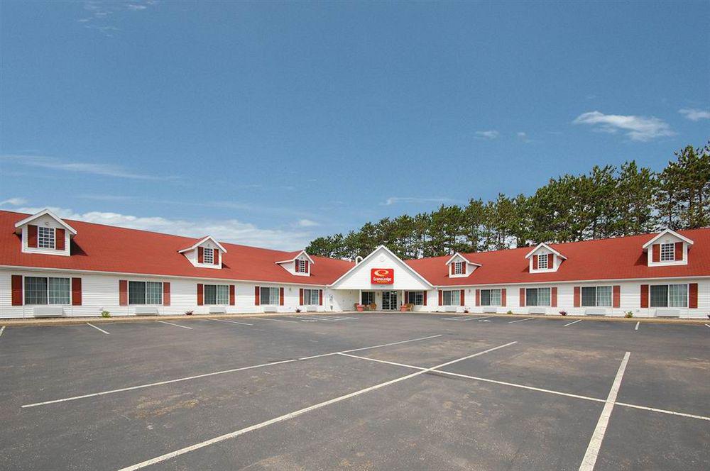 Econo Lodge Inn & Suites Eau Claire Ngoại thất bức ảnh